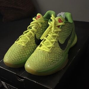 Kobe 6 Grinches